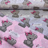 It's a girl lāči uz rozā fona