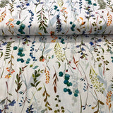 Krāsaini augi, balts pamats