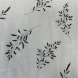 Pelēkas smilgas uz balta pamata, flanelis.