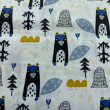 Stilizēti bebri, balts pamats